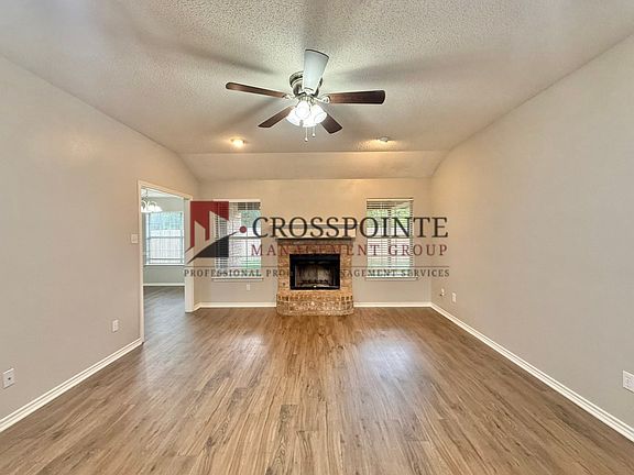 4th image of 103 Courtney Dr