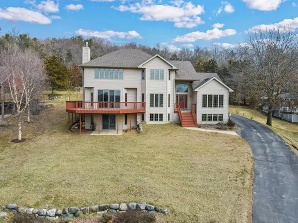 N2756 Demynck Rd, Lodi, WI 53555