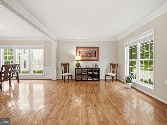 5th image of 43774 Brownburg Pl