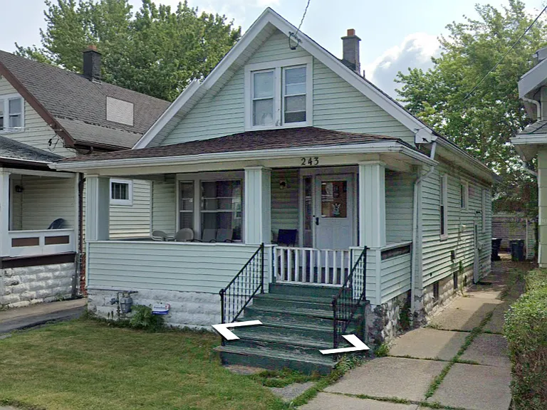 243 Newburgh Ave — Photo 1