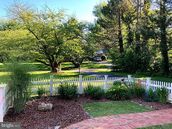 5th image of 3418 King William Dr