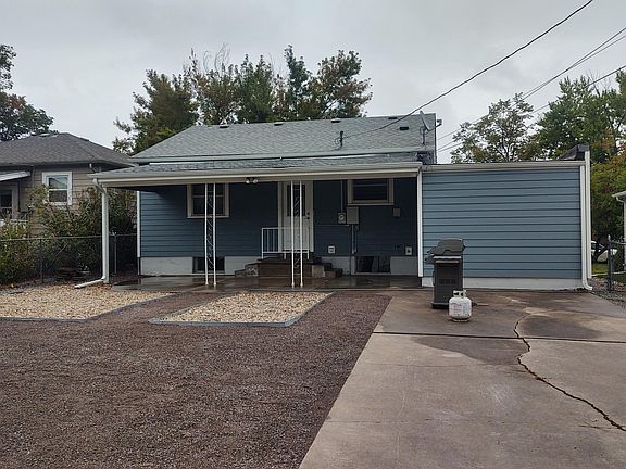 4th image of 1541 S Steele St