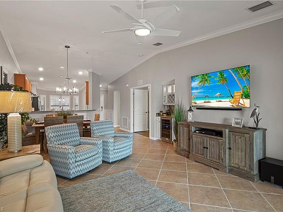 4th image of 9529 Avellino Way Unit 2821