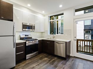 2614 SW Nevada St #B, Seattle, WA 98126