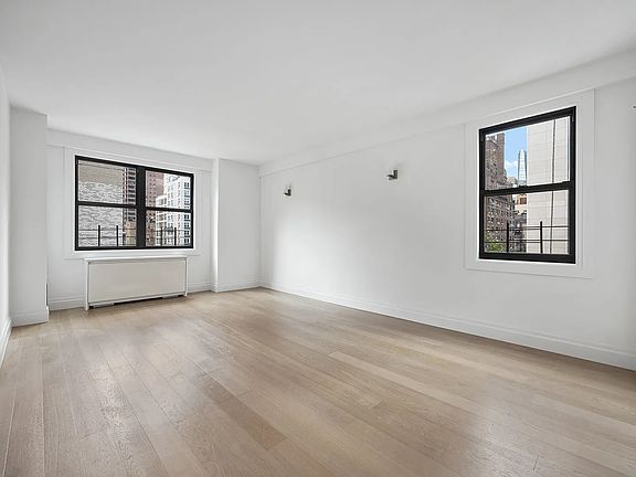 4th image of 201 E 28th St #6J