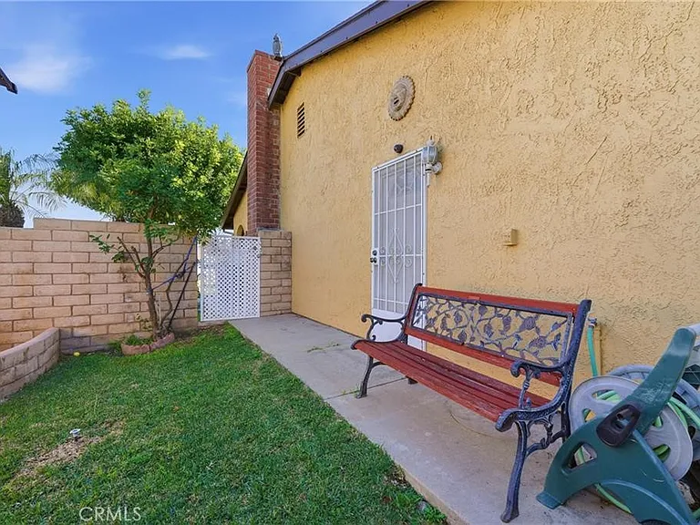 937 N Greenpark Ave — Photo 12
