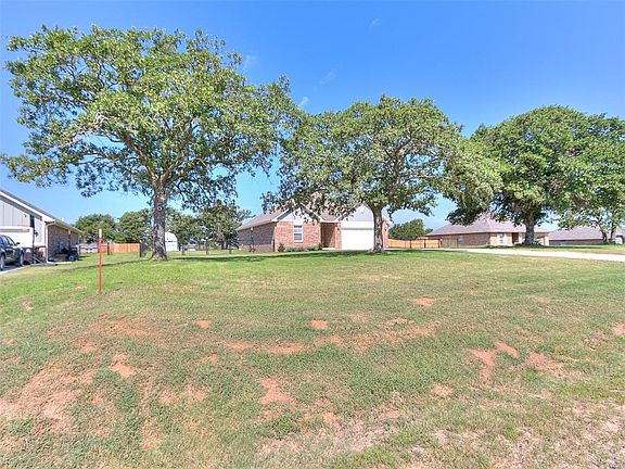 4th image of 15970 Prairie Rose Dr