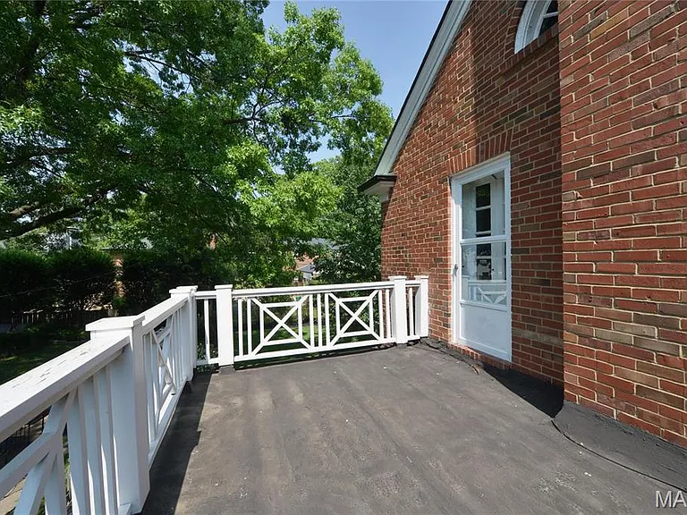 937 S Bemiston Ave — Photo 31