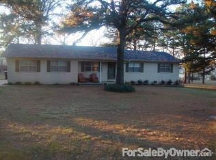 115 N Sherman Dr, Russellville, AR 72802