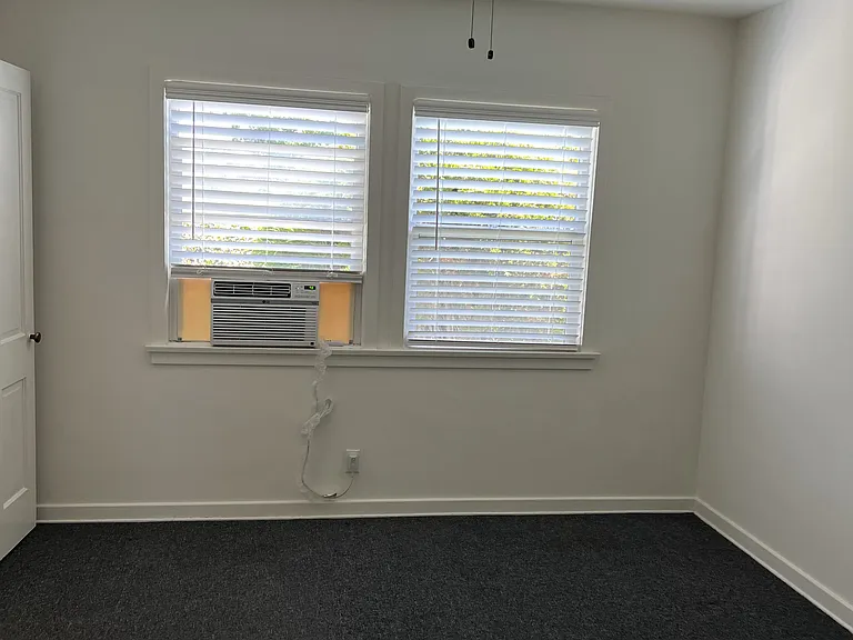 28 S Virginia Ave #28 — Photo 11