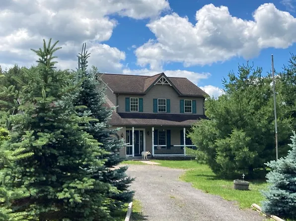 82 Elkhorn Rd, Lawrenceville, PA 16929