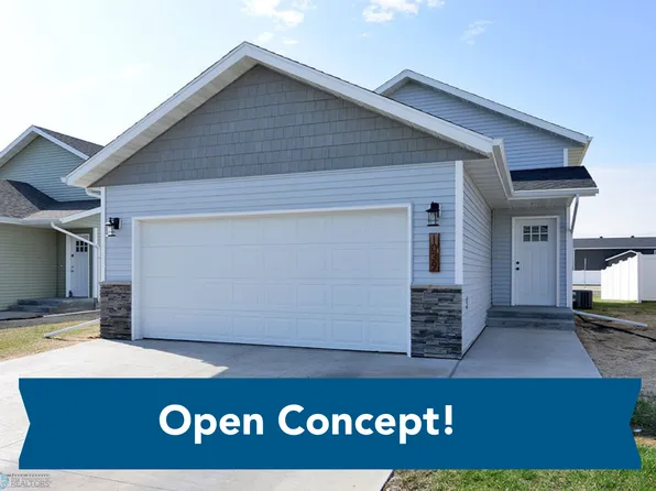 1039 Barnes Dr W, West Fargo, ND 58078