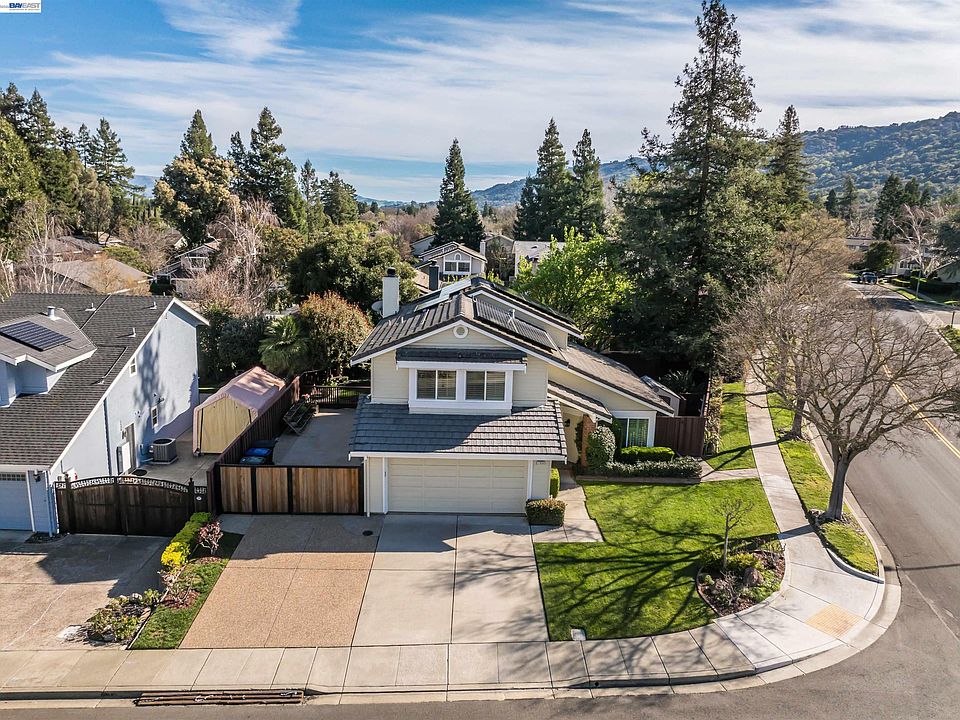 1st image of 7358 Elmwood Cir
