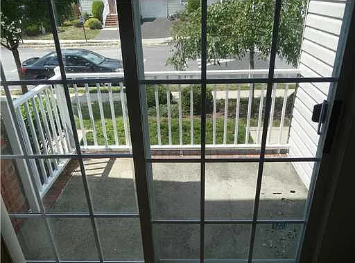 150 Lackland Ave — Photo 6