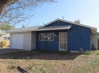 304 Conchas St NE, Albuquerque, NM 87123