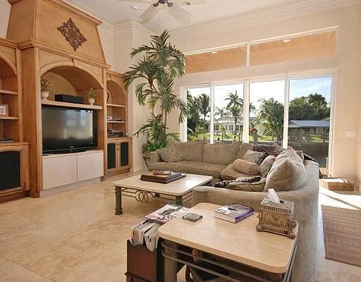 5th image of 12275 Coconut Row