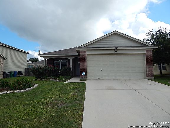 2nd image of 3027 Pedernales Dr