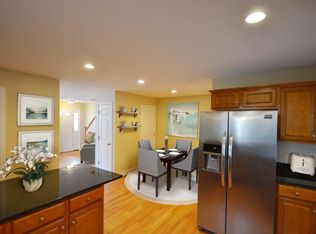 865 Temple St #4, Whitman, MA 02382