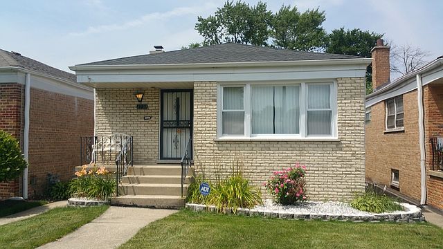 1st image of 3732 S 61st Ct
