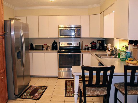 4th image of 3447 N Harper Dr
