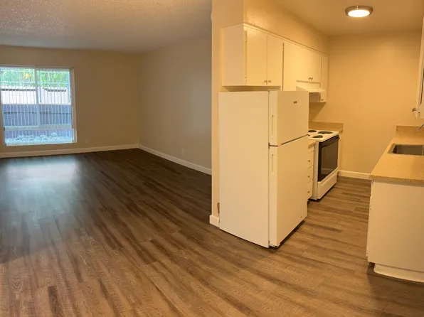 4875 Manzanita Ave APT 5, Carmichael, CA 95608