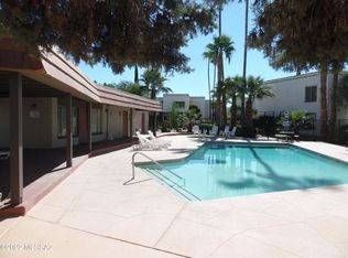 8450 E Old Spanish Trl, Tucson, AZ 85710