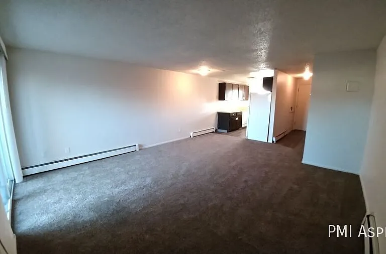 3494 Butternut Dr — Photo 3