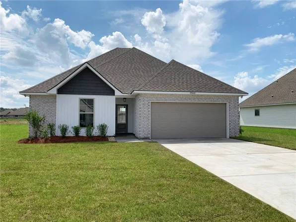 20468 Cornerstone Rd, Hammond, LA 70401