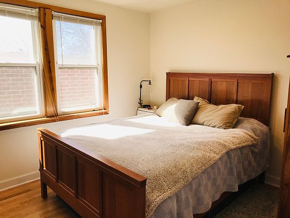2nd image of 3136 N Damen Ave #3