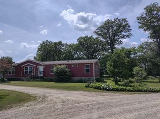10726 Crane Creek Rd, Elma, IA 50628
