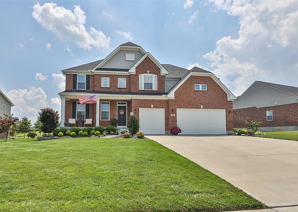 1st image of 4086 Chatsworth Dr