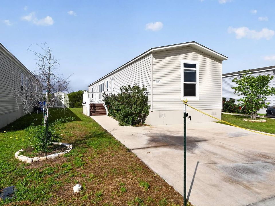 1st image of 8609 Cinch Ln #1121