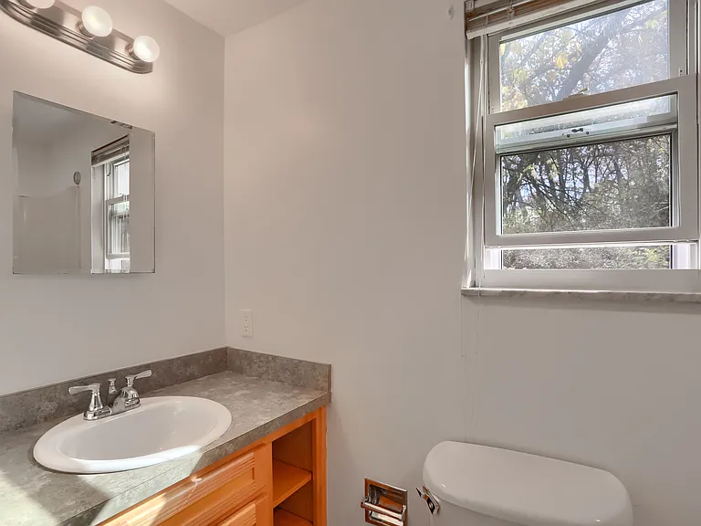 4286 Sample Ct — Photo 26