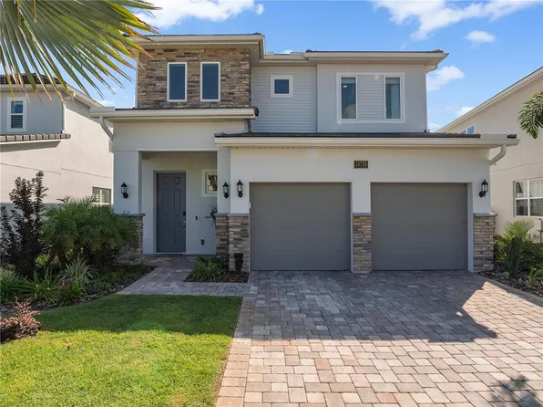 15735 Vetta Dr, Montverde, FL 34756