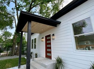 2020 Fulton St, Houston, TX 77009