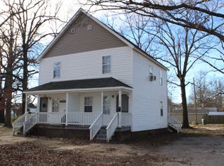 821 Cedar St, Roanoke Rapids, NC 27870