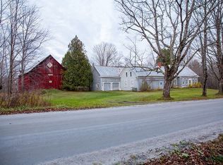 952 Mack Mountain Rd, Peacham, VT 05862