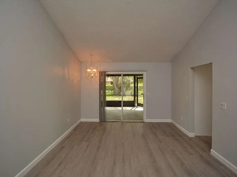 23 Westrock Ln — Photo 12
