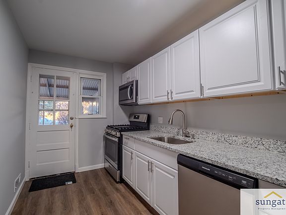 4th image of 1674 Thetford Rd