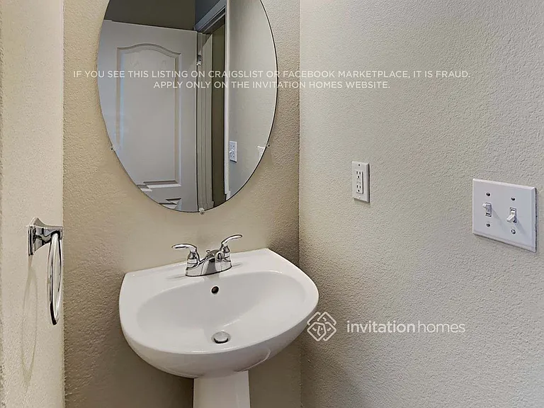 1108 Villaggio Cir — Photo 16