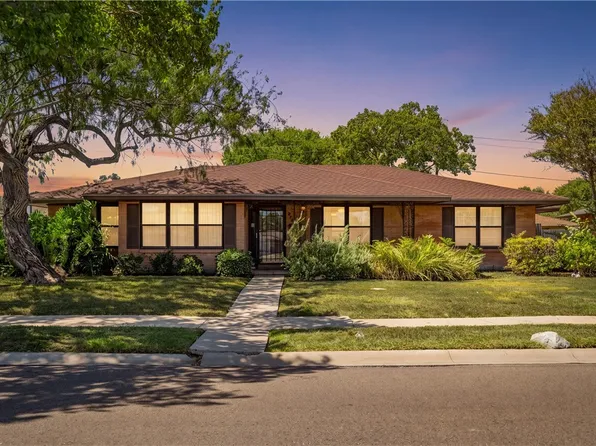 610 Carmel Pkwy, Corpus Christi, TX 78411