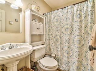19 Cedar St, New Egypt, NJ 08533