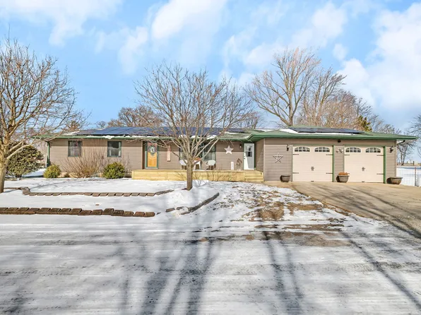 30428 N 379 East Rd, Ancona, IL 61311