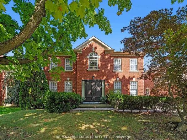 63 Willett Cres, Richmond Hill, ON L4C 7W2