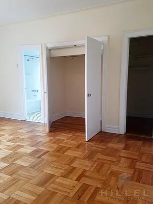 Rented by Hillel Realty Group | media 12