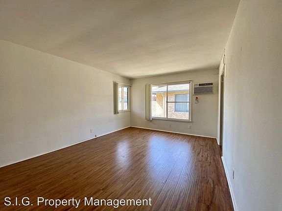 4th image of 8815 1/2 Fenwick St #6676022