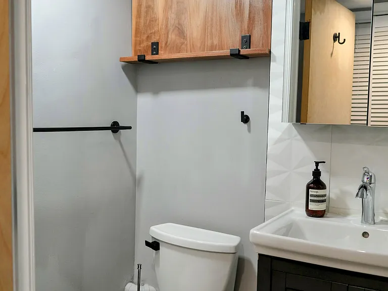 3121 Homewood Pkwy #B — Photo 12