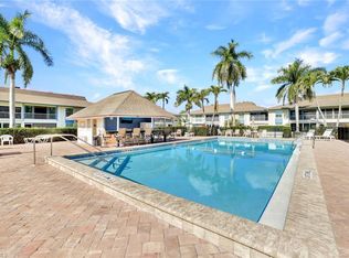 325 Charlemagne BLVD #C204, NAPLES, FL 34112
