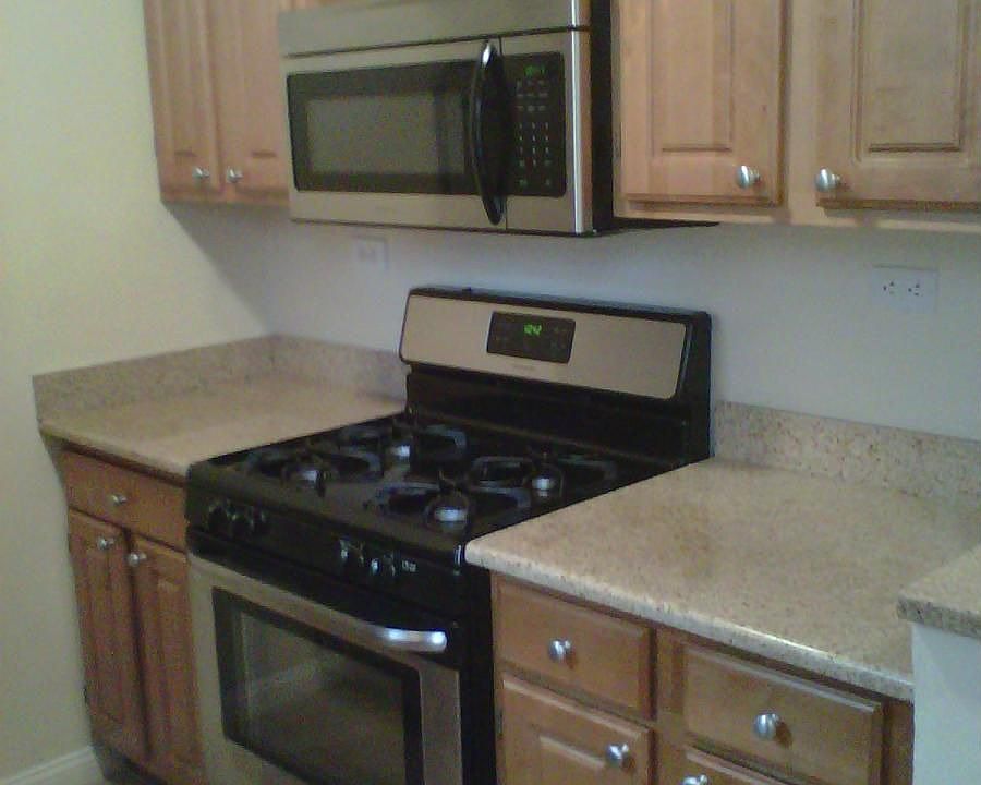 2nd image of 780 E 32nd St