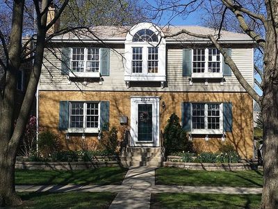 2532 S 6th Ave, Riverside, IL, 60546